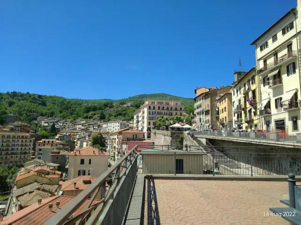 Alloggio Salmone Nel Cuore Di Soriano Soriano nel Cimino Buitenkant foto
