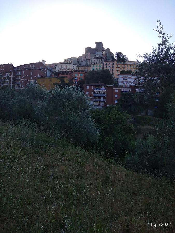 Alloggio Salmone Nel Cuore Di Soriano Soriano nel Cimino Buitenkant foto